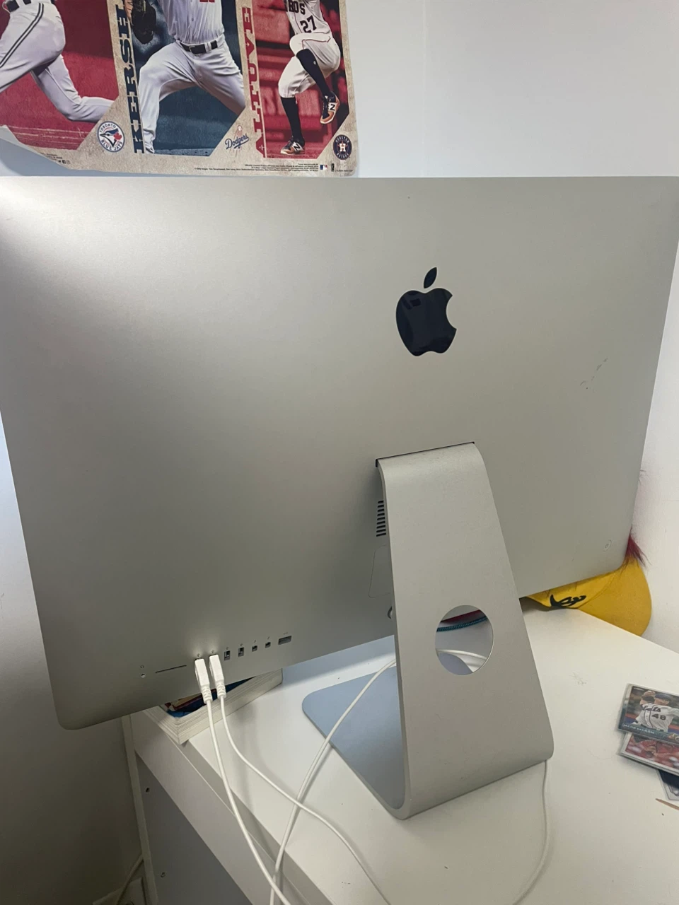 Apple iMac desktop computer - photo 2