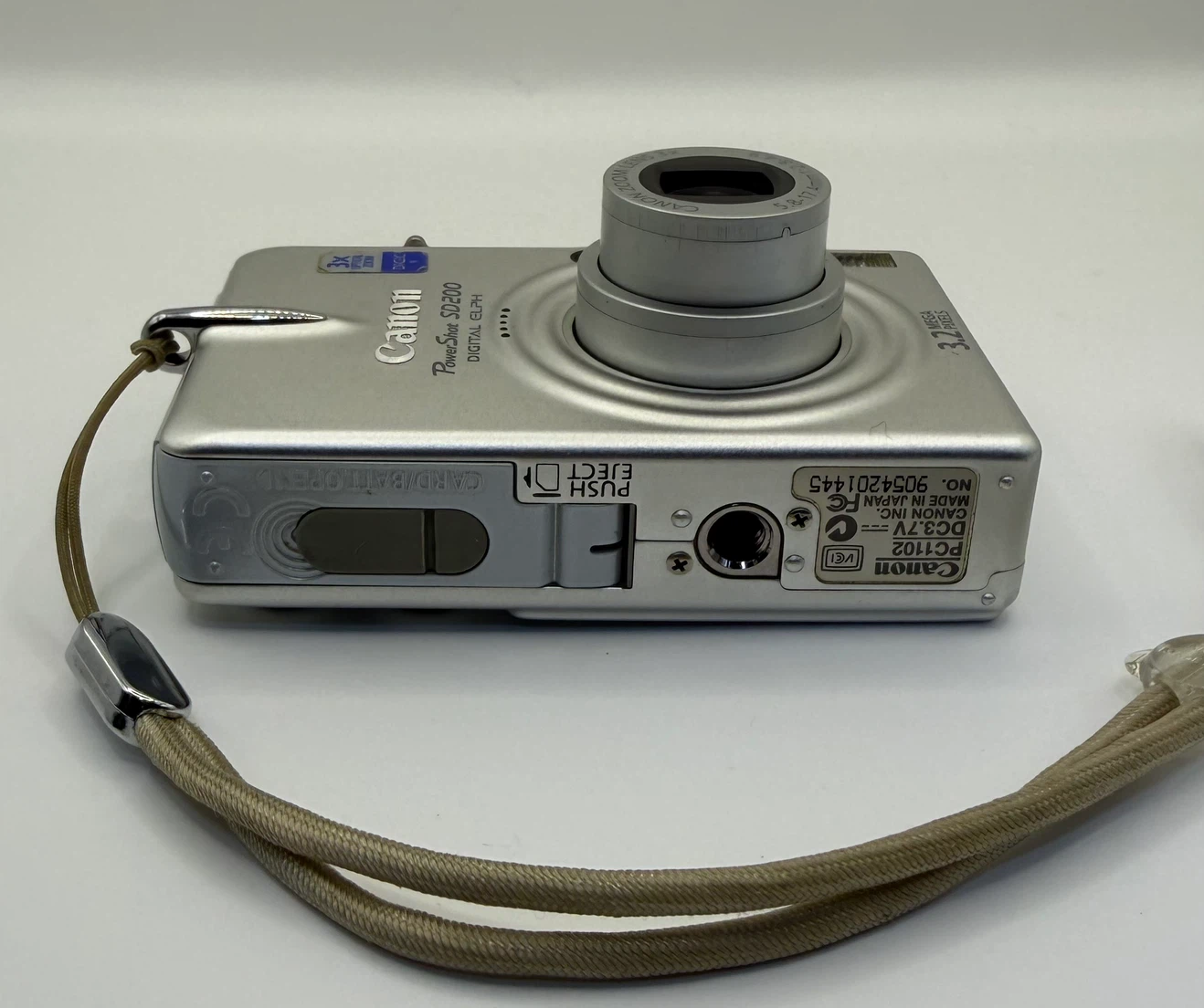 Canon PowerShot SD200 Digital ELPH - photo 3