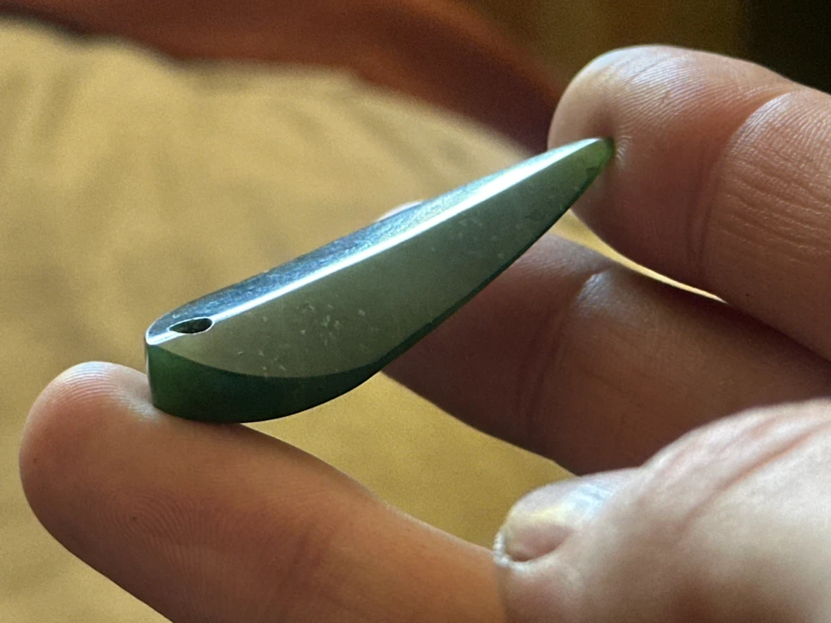 1.75" Genuine New Zealand Jade Pounamu Pendant - photo 5