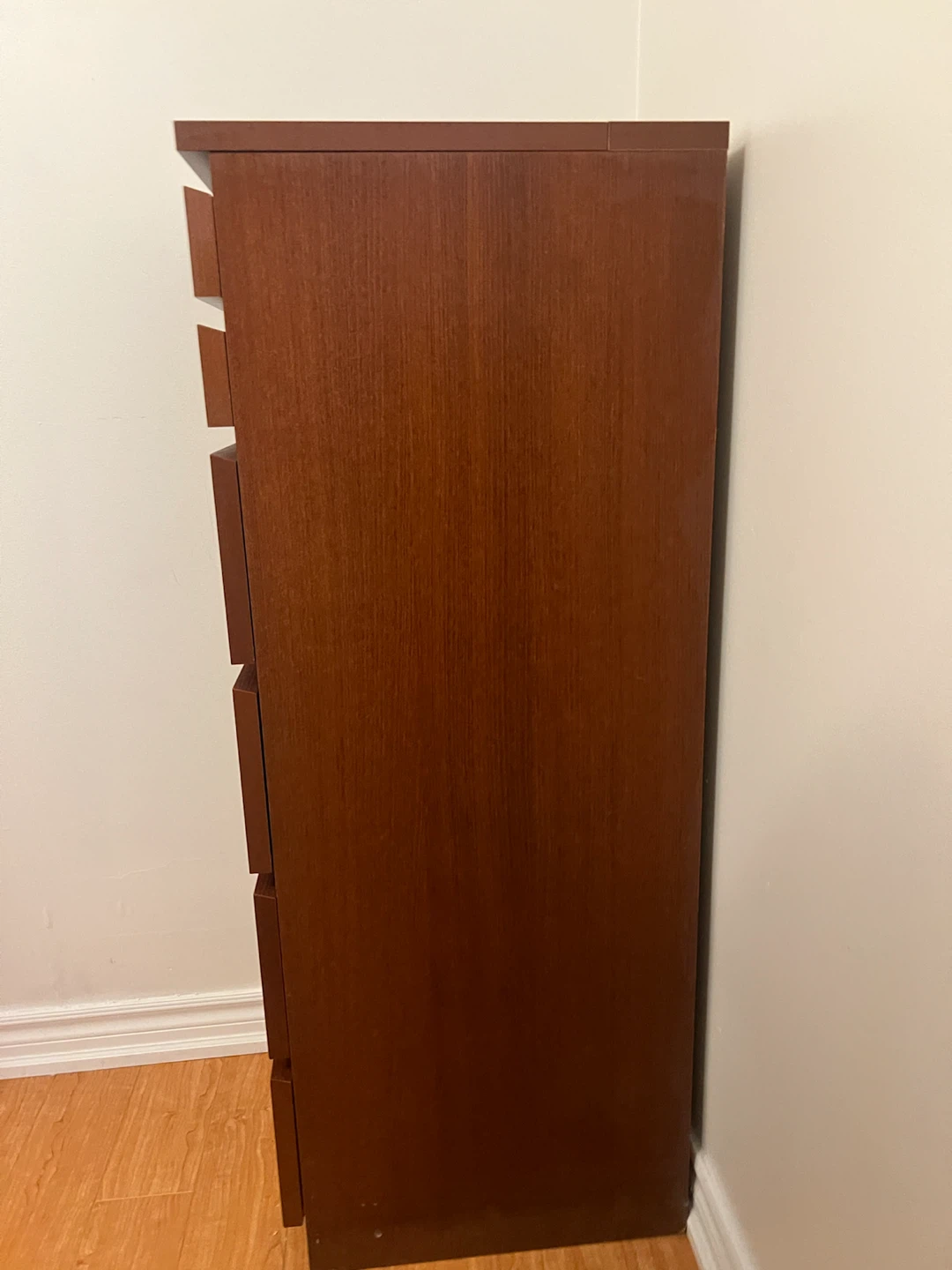 Wooden 6-Drawer Dresser with Flip-Open Mirror / Vanity