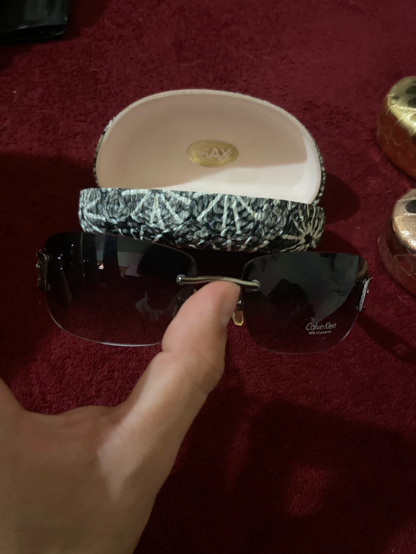 Calvin Klein Rimless Sunglasses - photo 3