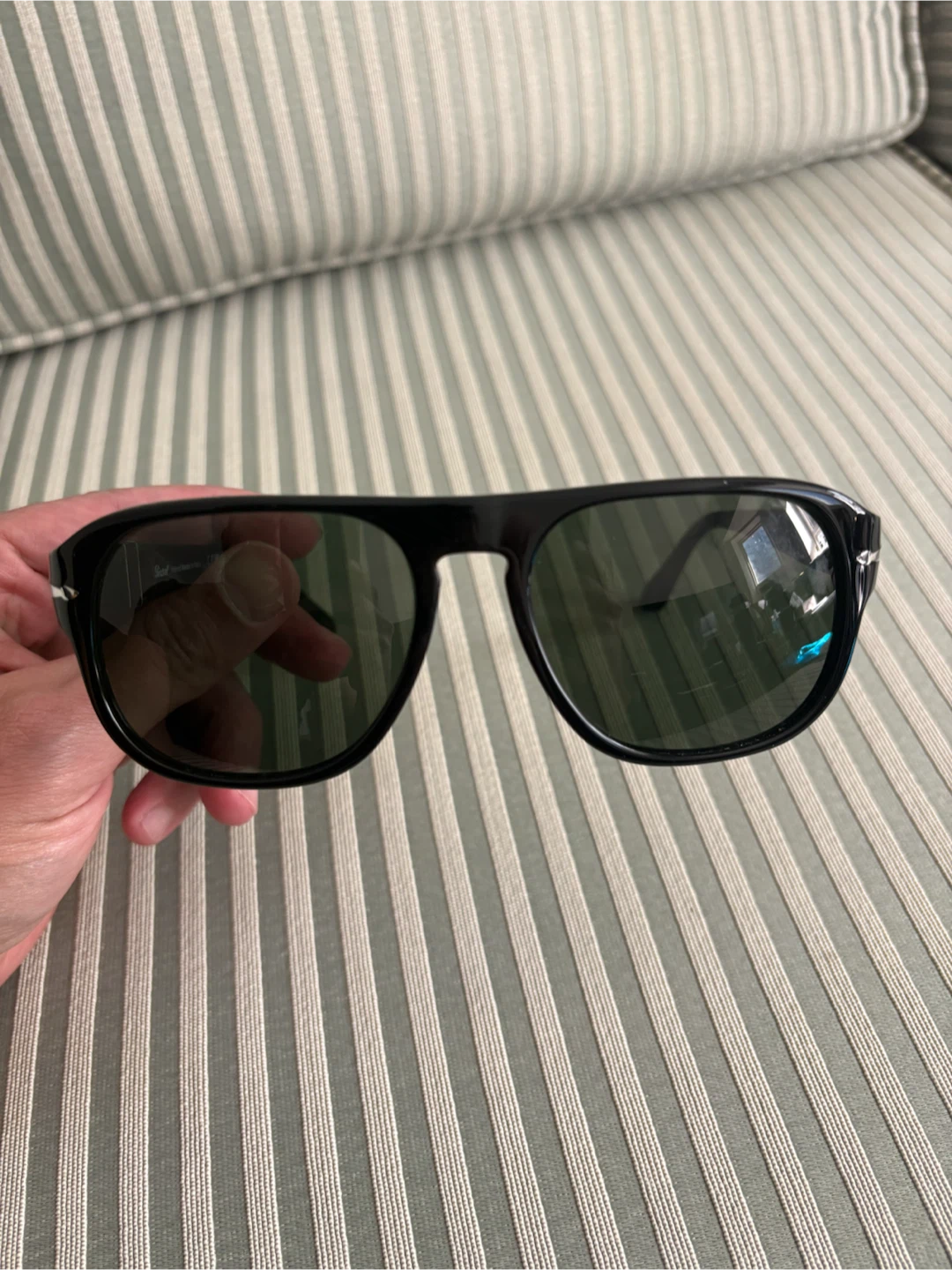 Sun glasses