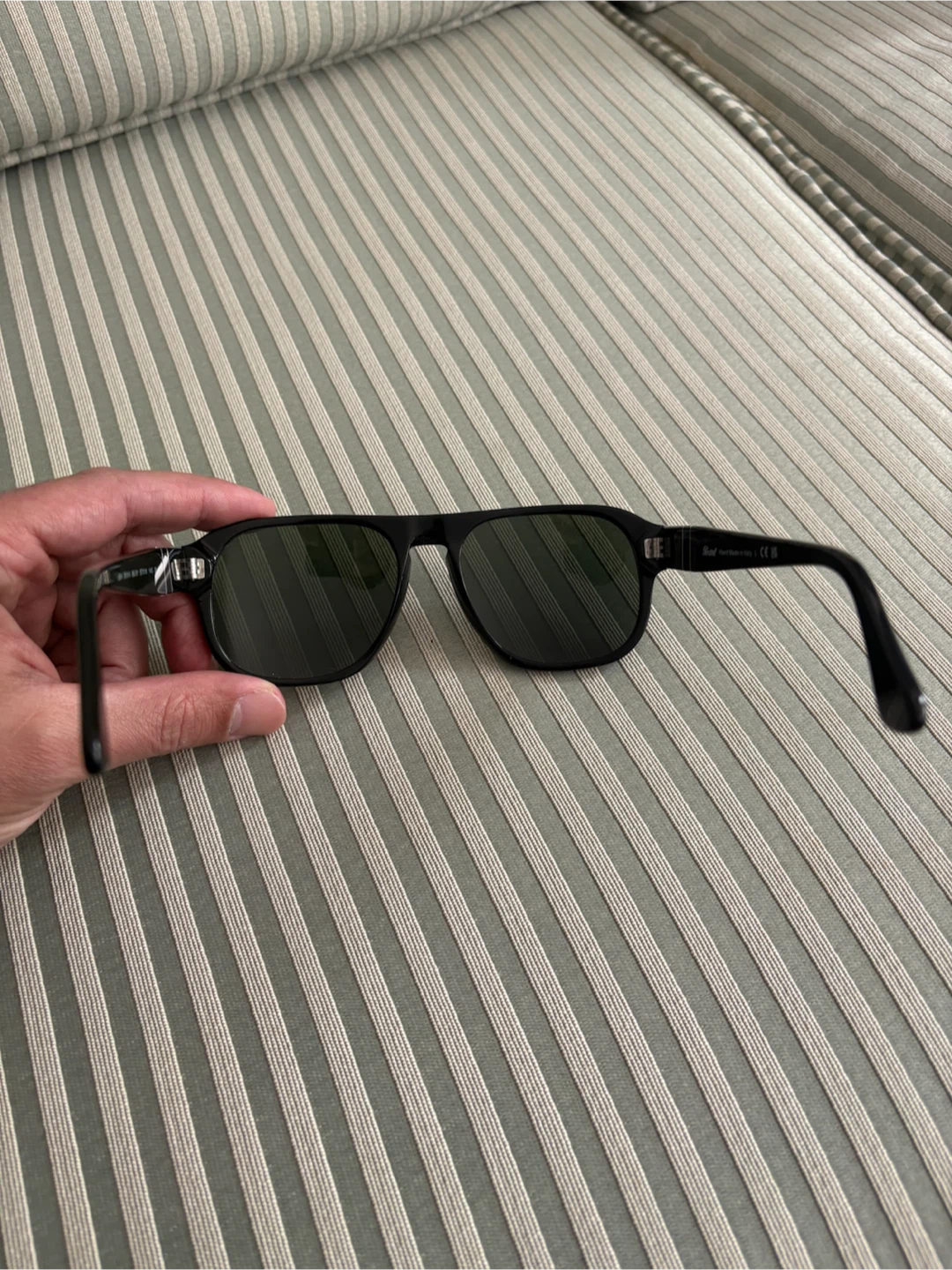 Sun glasses - photo 2