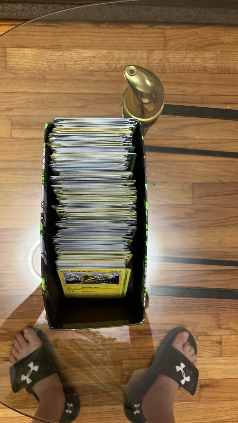 Large Pokemon Trading Card Bulk Lot