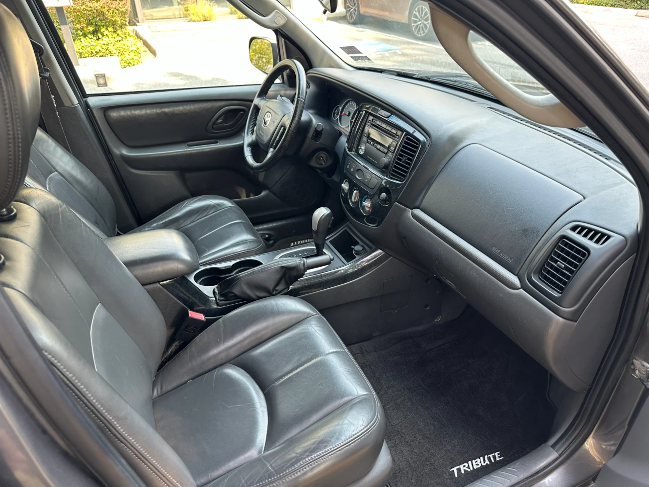 Mazda Tribute SUV - photo 3