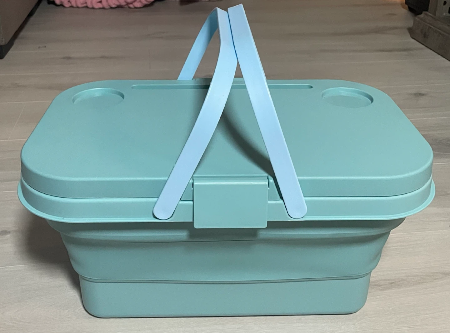 Collapsible Picnic Basket + Table w/ Cup Holders 🏈 - photo 2