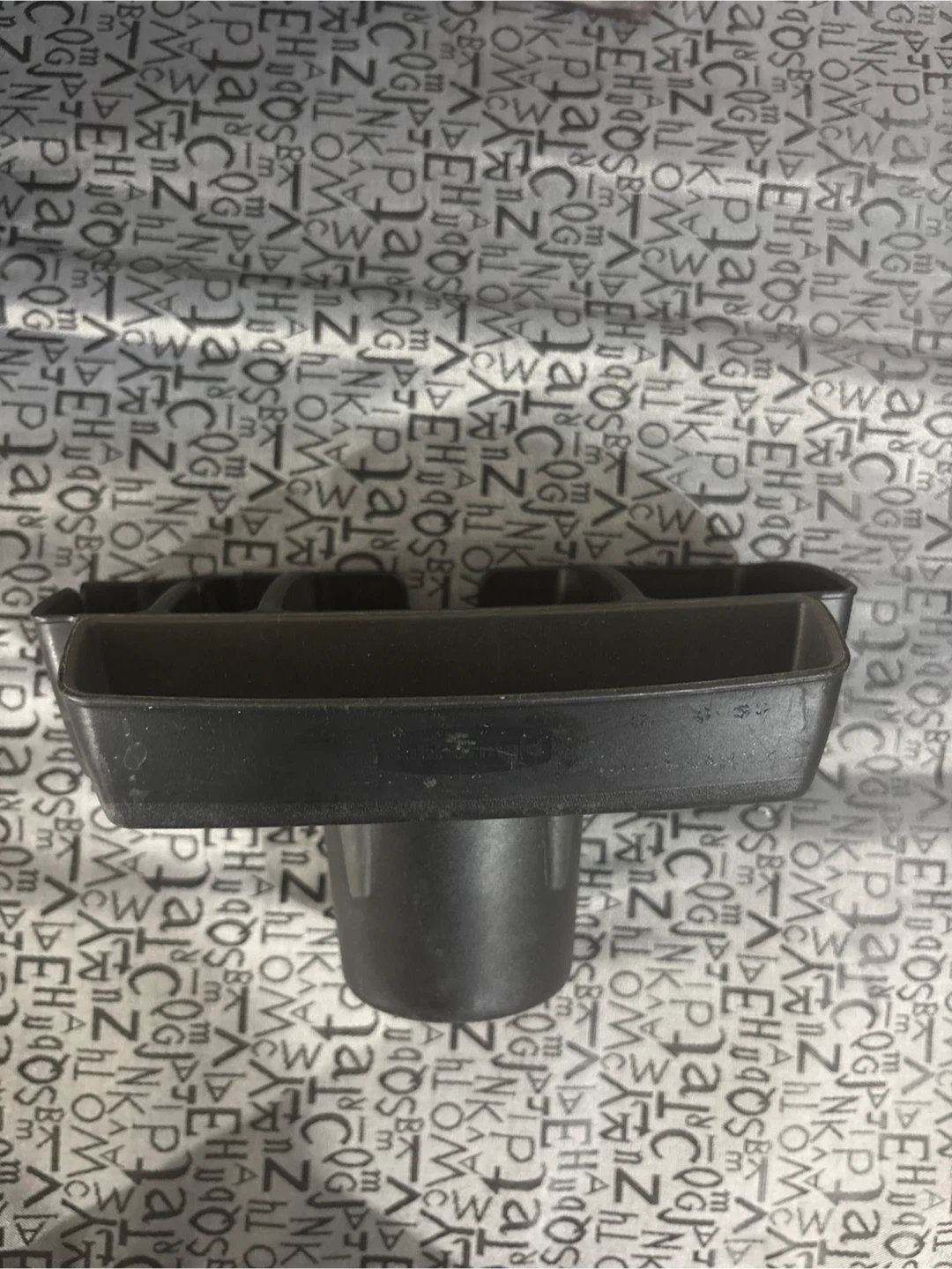 Rubbermaid car centre console organizer - photo 2