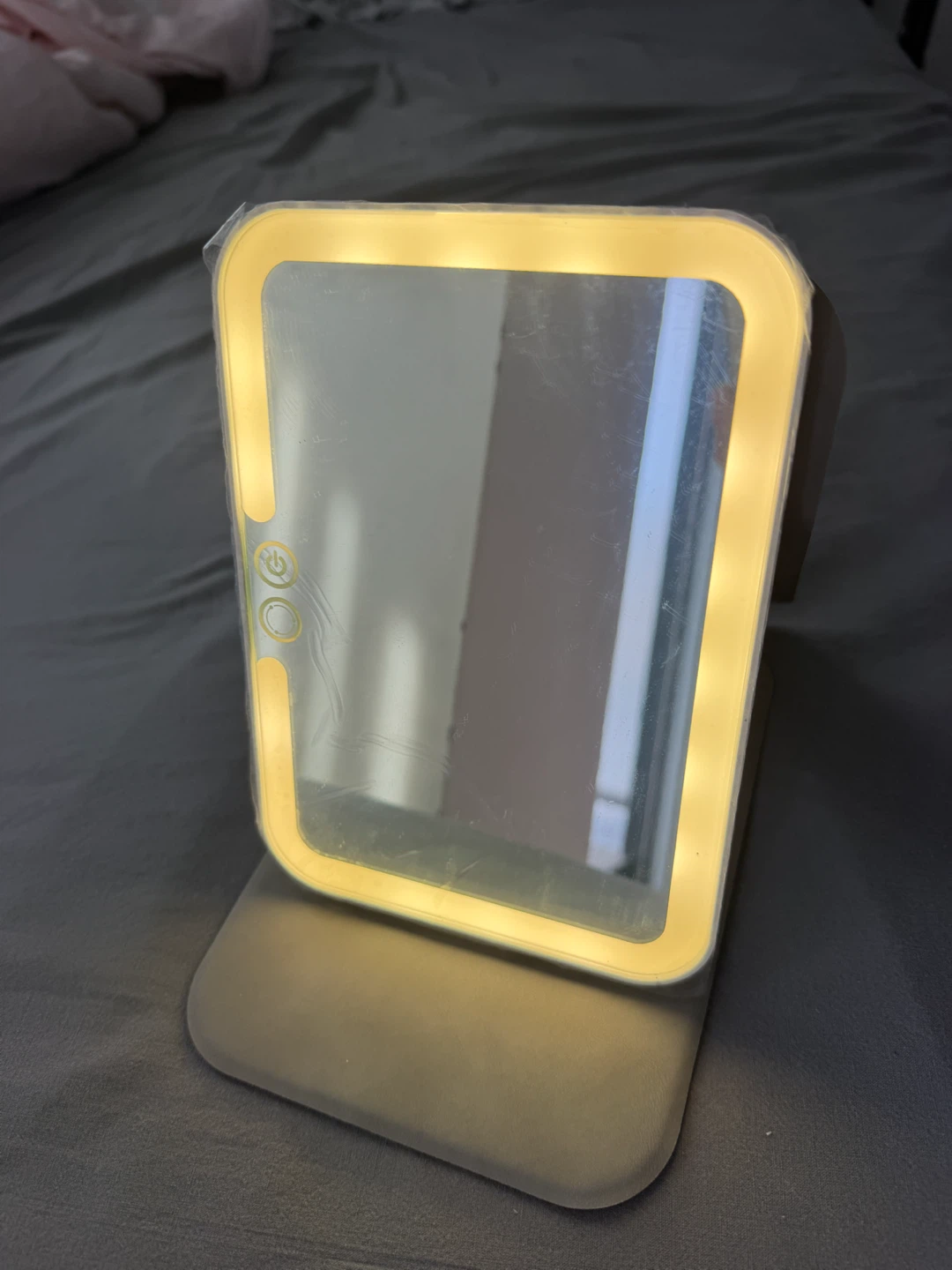 iTravel LED Lighted Makeup Mirror - photo 2