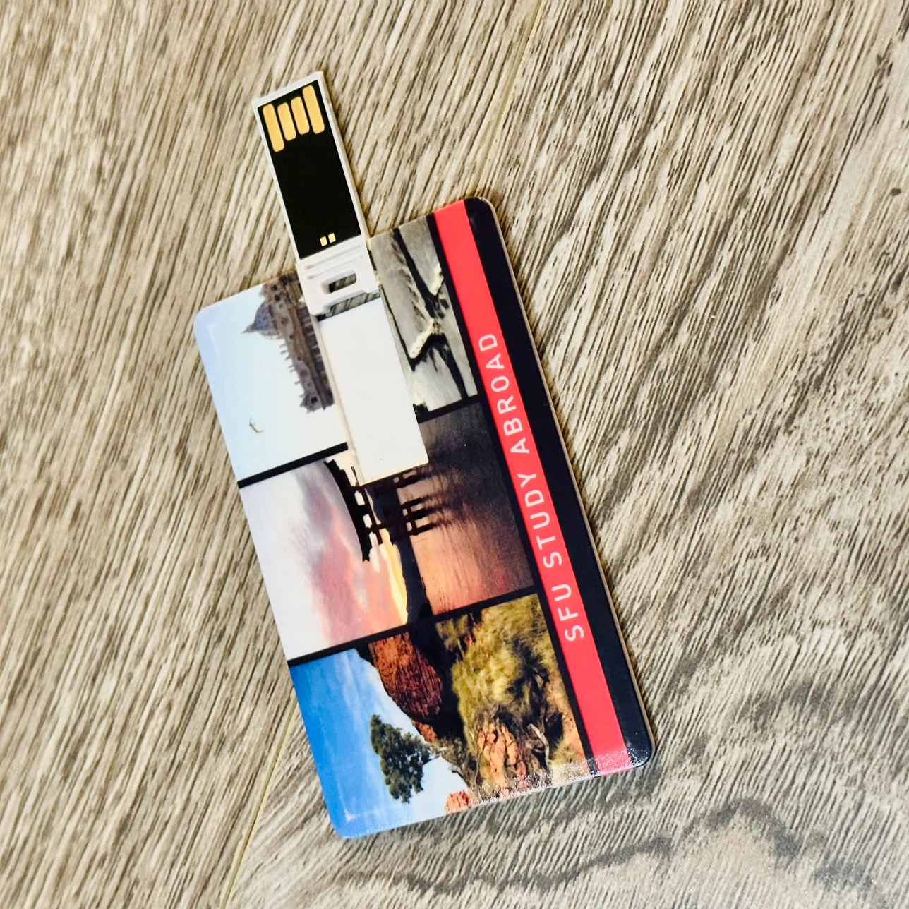 Credit Card Style USB Drive - 2gb 🏈