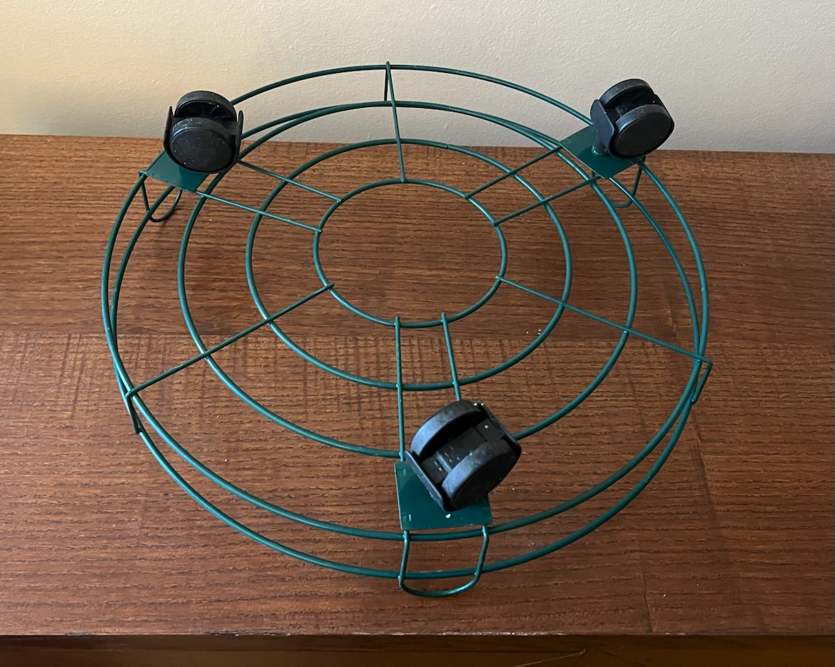 🏈 16 in. Green Metal Basic Plant Caddy - photo 4