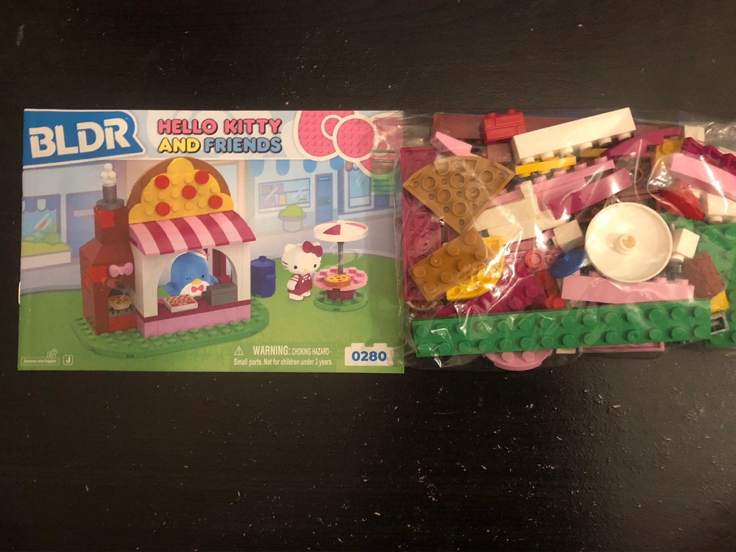 BLDR Hello Kitty and Friends Building Set 0280🏈