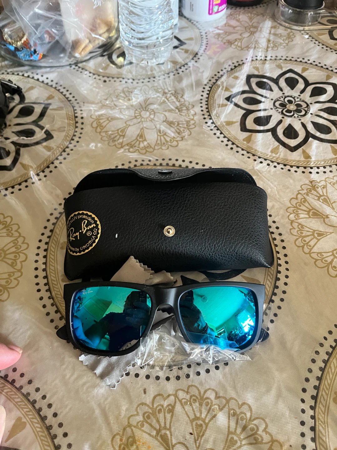 Ray-Ban Sunglasses with Case