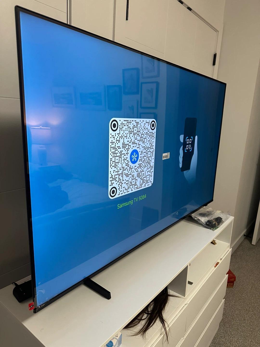 55-inch Samsung QLED 4K Smart TV - New Condition - photo 4