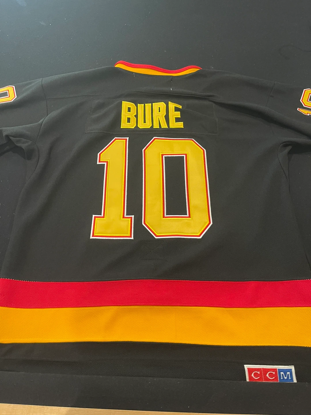 CCM Vancouver Canucks Bure 10 Jersey - photo 4