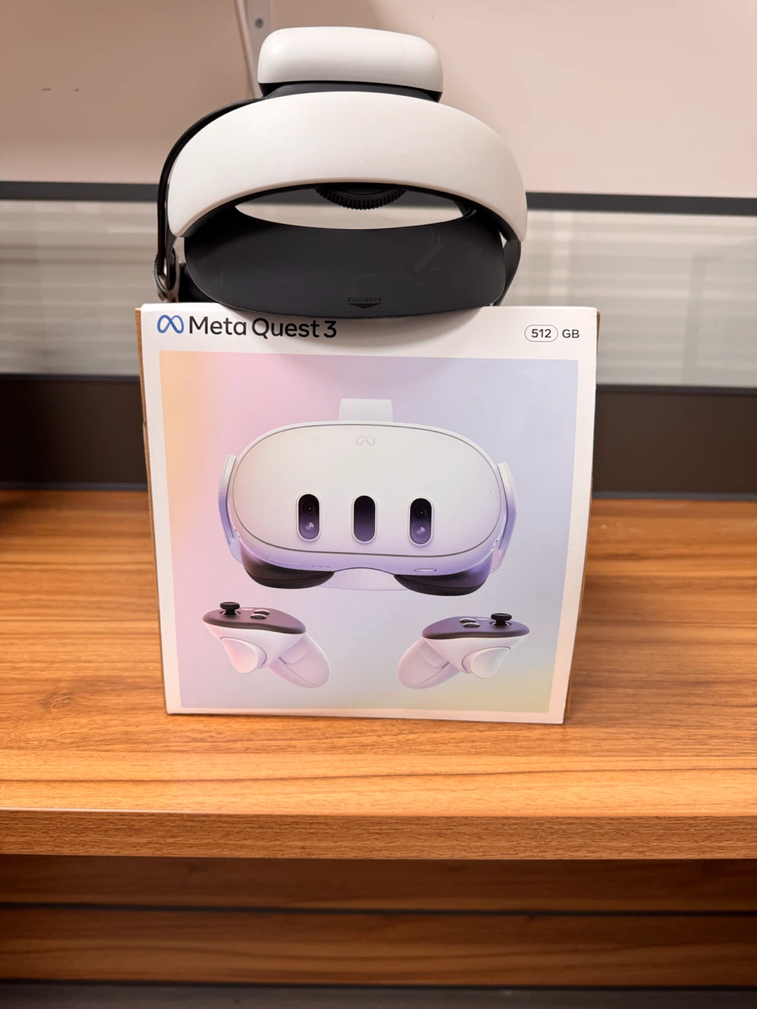 Meta Quest 3 512GB VR Headset with BOBOVR Strap - photo 2