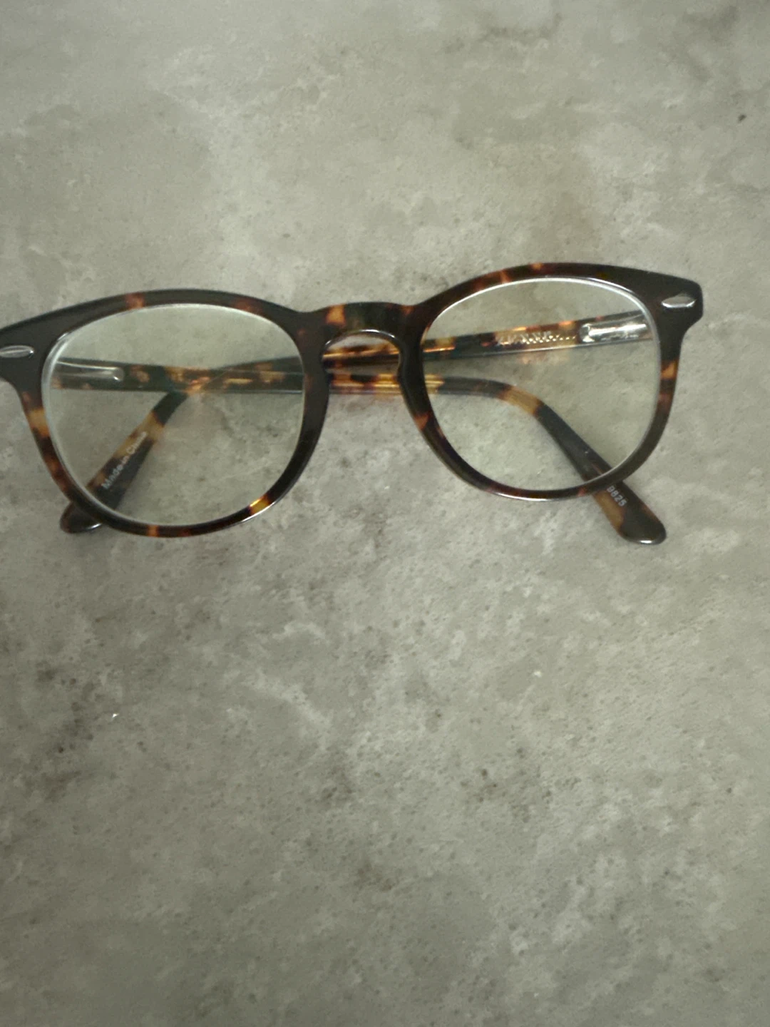 Tortoiseshell Pattern Glasses