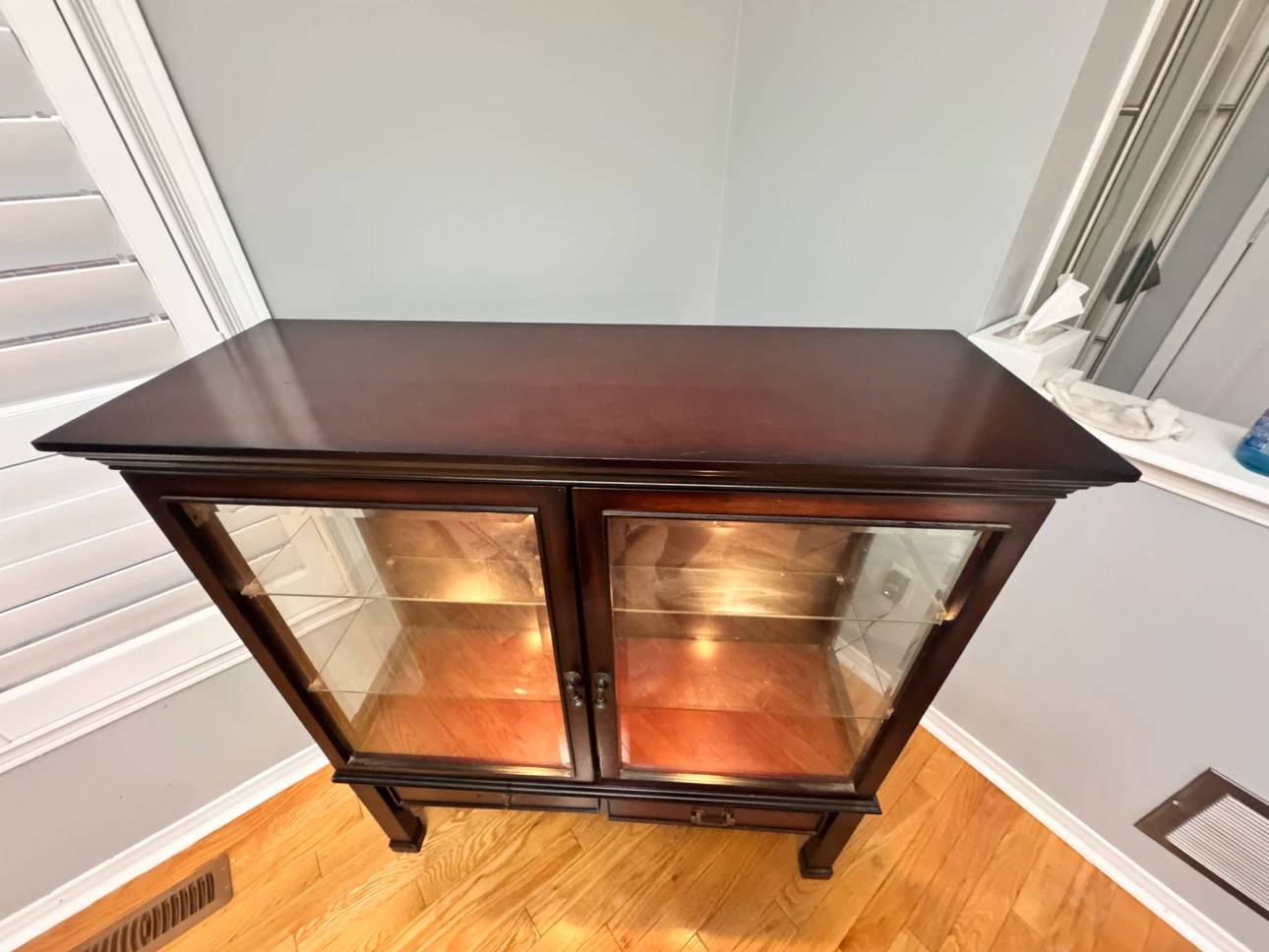 Dark Wood Curio Cabinet with Glass Shelves - photo 4