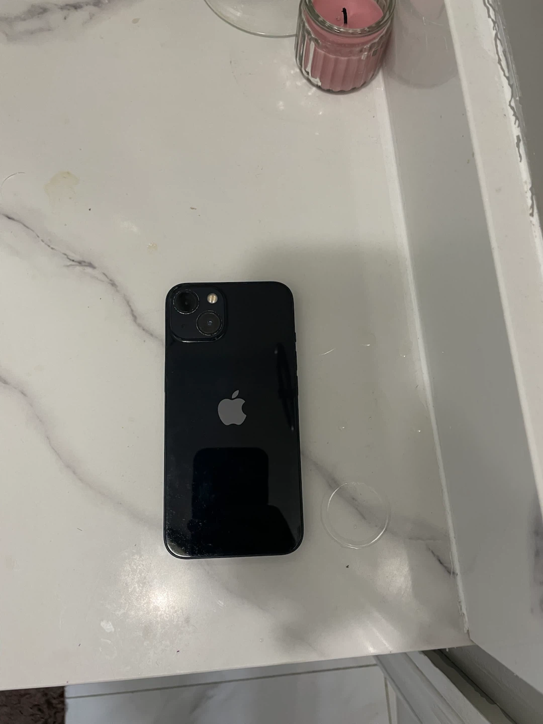 iPhone 13 - photo 2