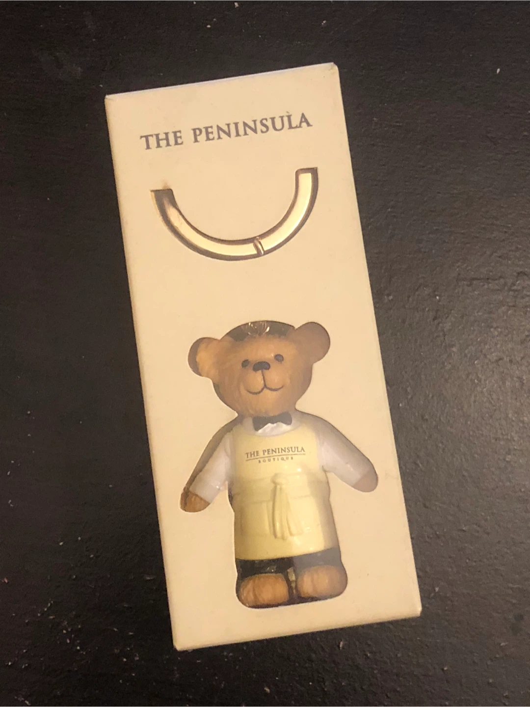 The Peninsula Boutique Bear Key Ring🏈