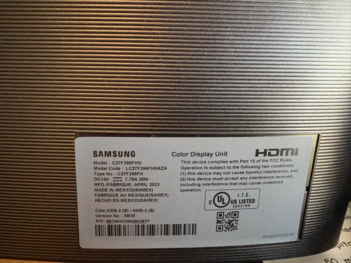 Samsung 27 inch Curved Monitor