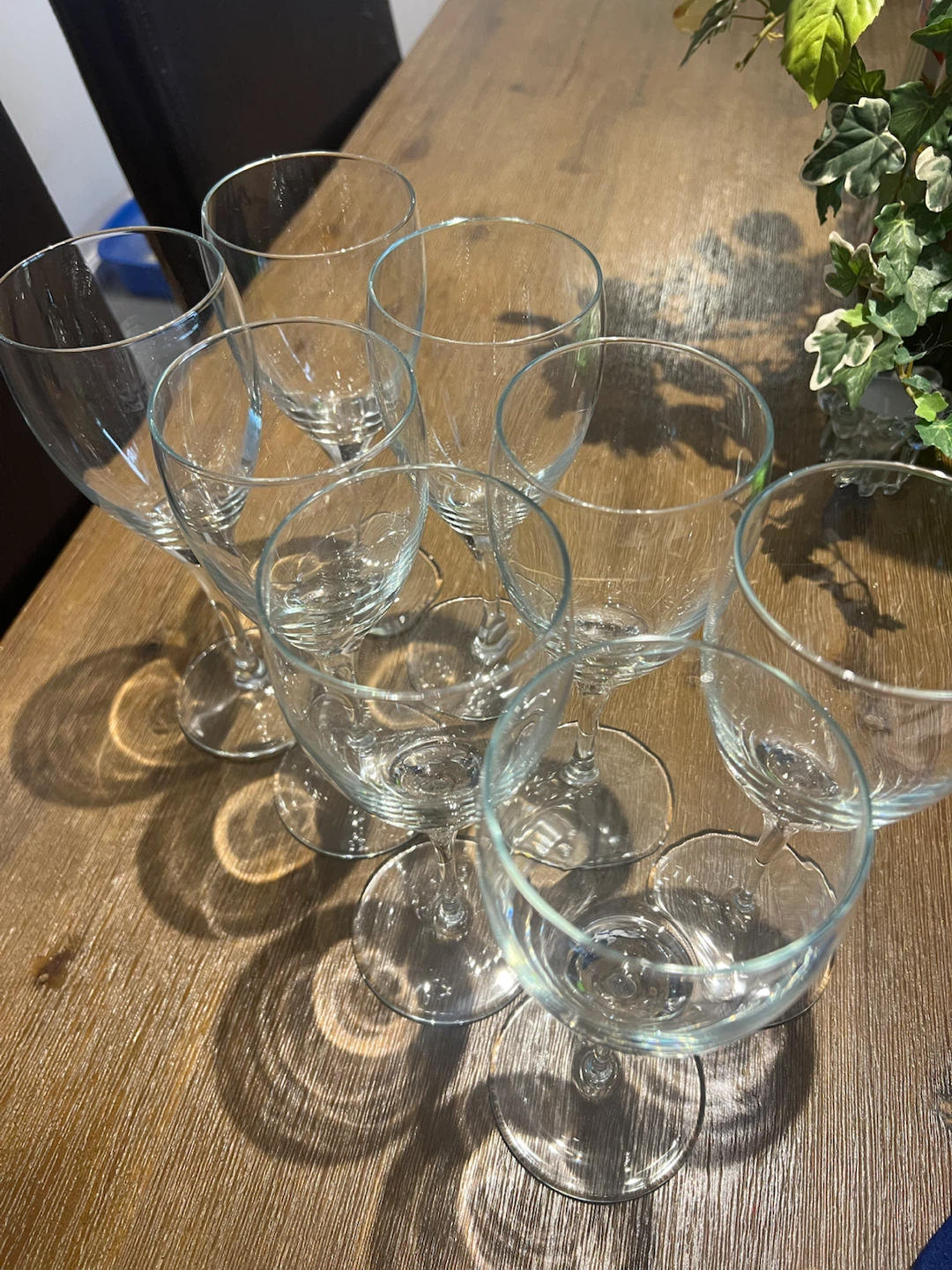 Set of 8 Glass Wine Glasses - photo 3