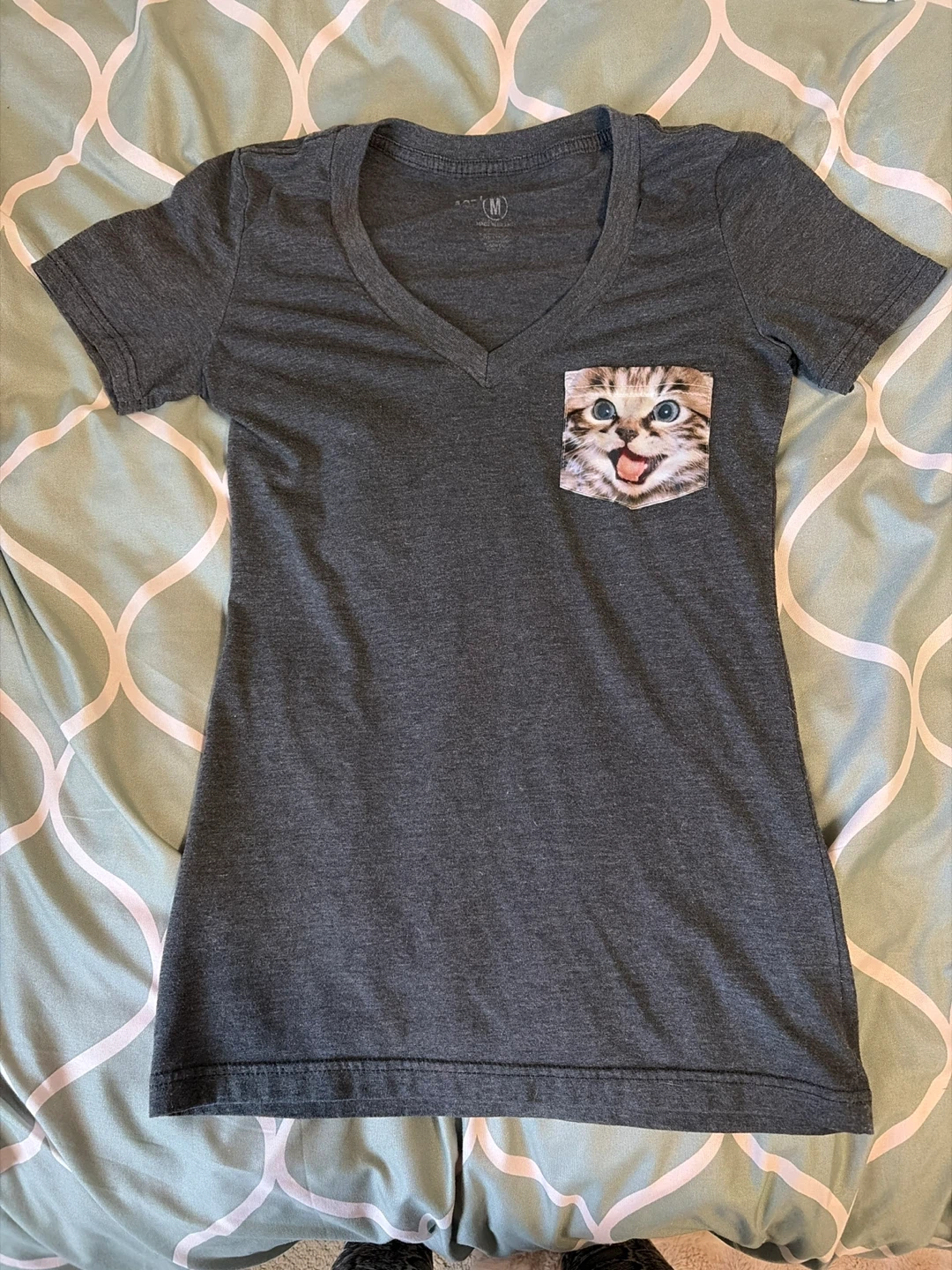 Super Comfy Material. Ace Apparel Grey v-neck - photo 2