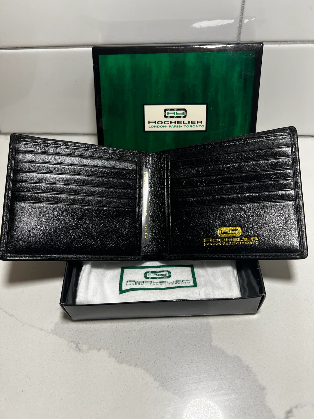 New Rochelier Black Leather Bi-fold Wallet - photo 2