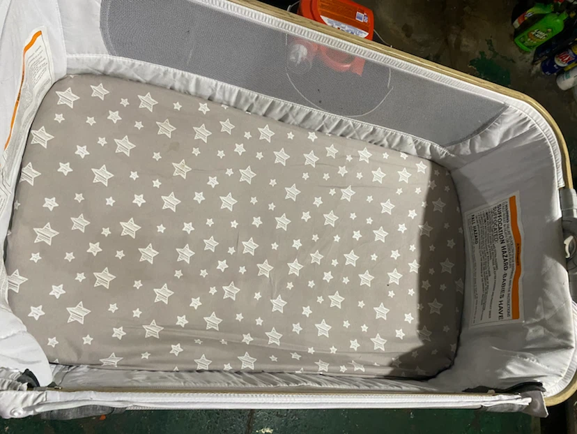 Coola Baby Bassinet with Storage Shelf - photo 3