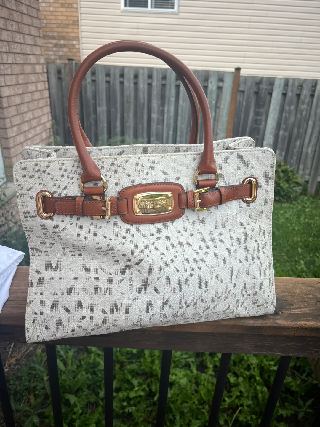 Like new Michael Kors tote bag
