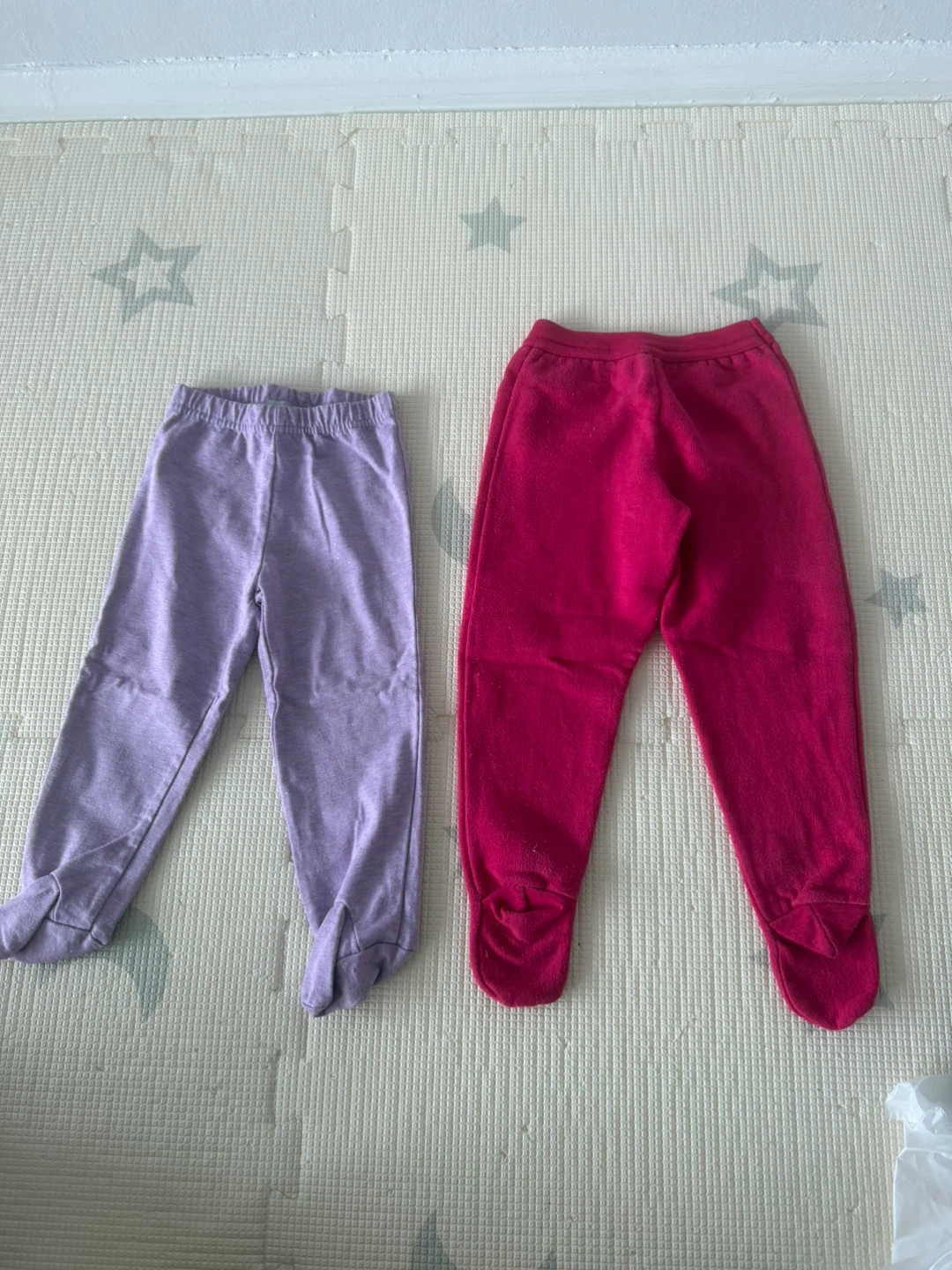 Baby girl sleeper and pant set - photo 2