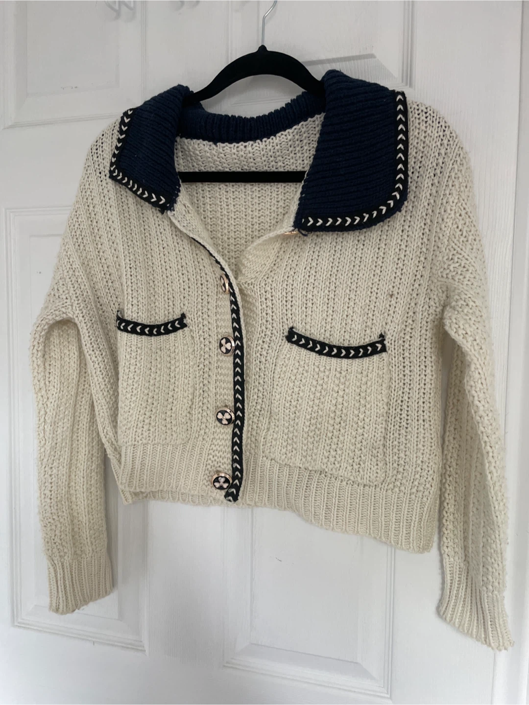 🏈 9 Sweaters and Tops Bundle XS -S - photo 3