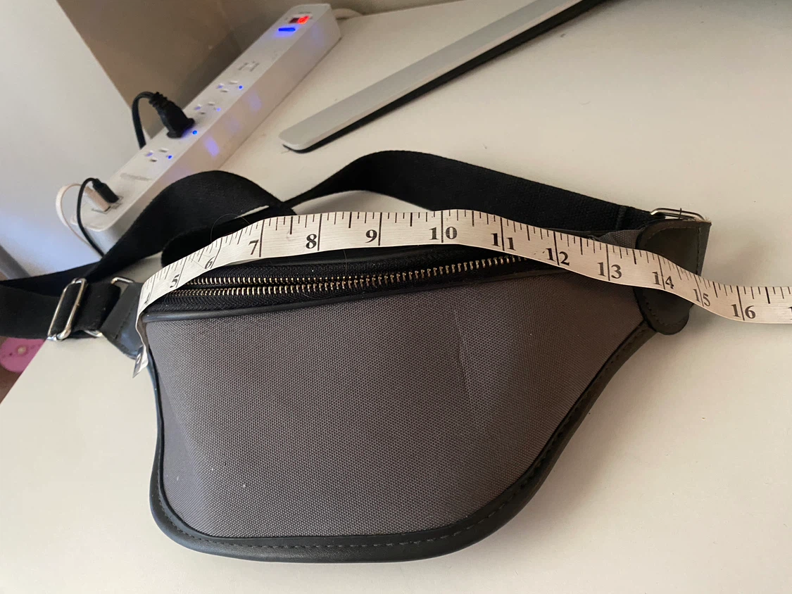 Grey and black waist bag - photo 4