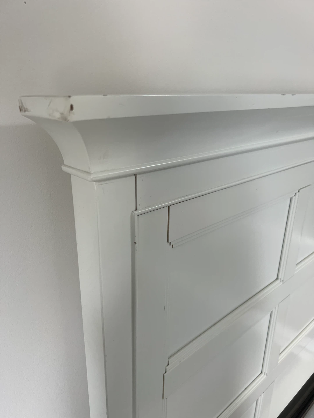 Urban Barn King Bedframe - photo 4