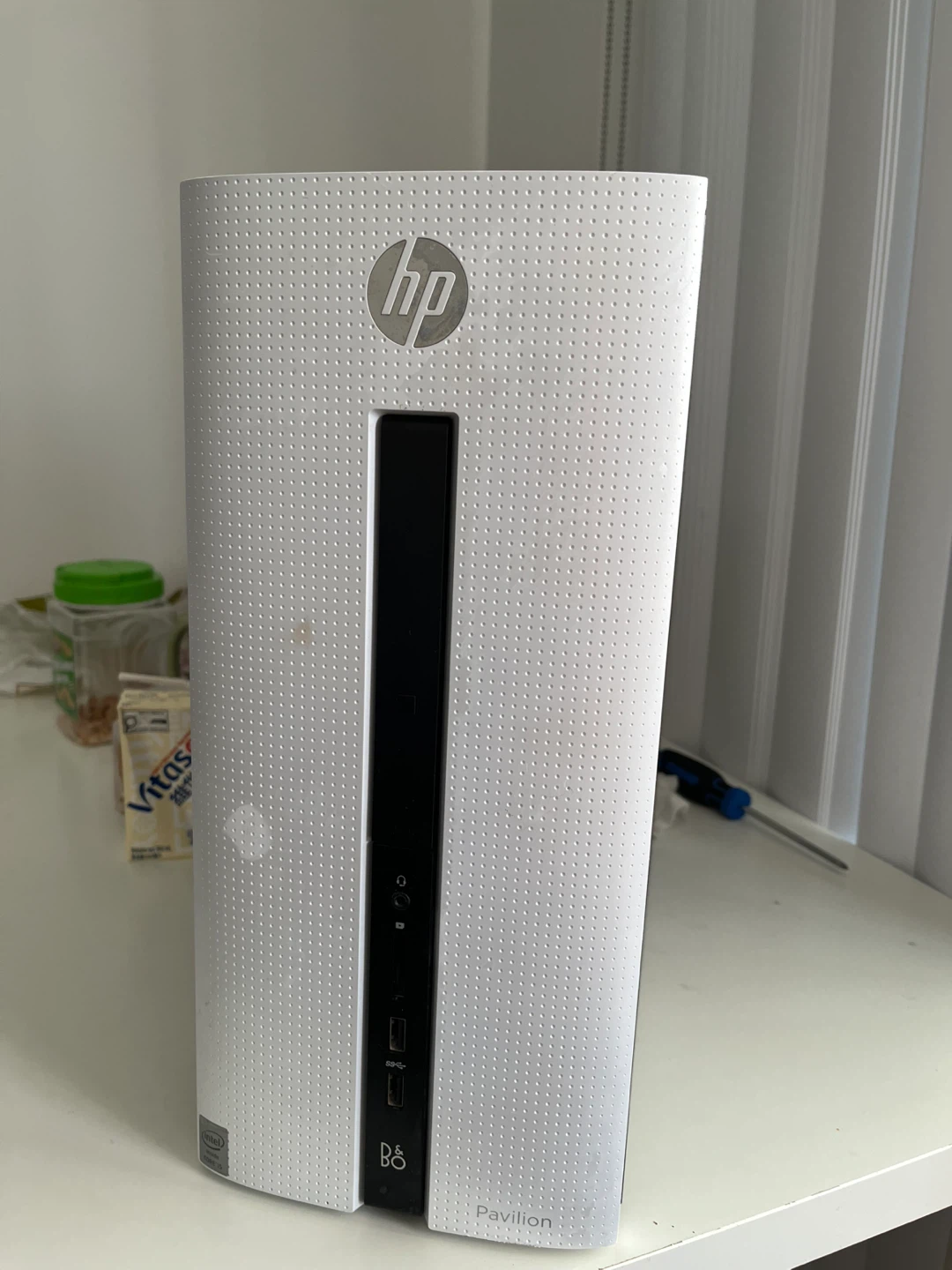 HP Pavilion Desktop 550-029 - photo 2