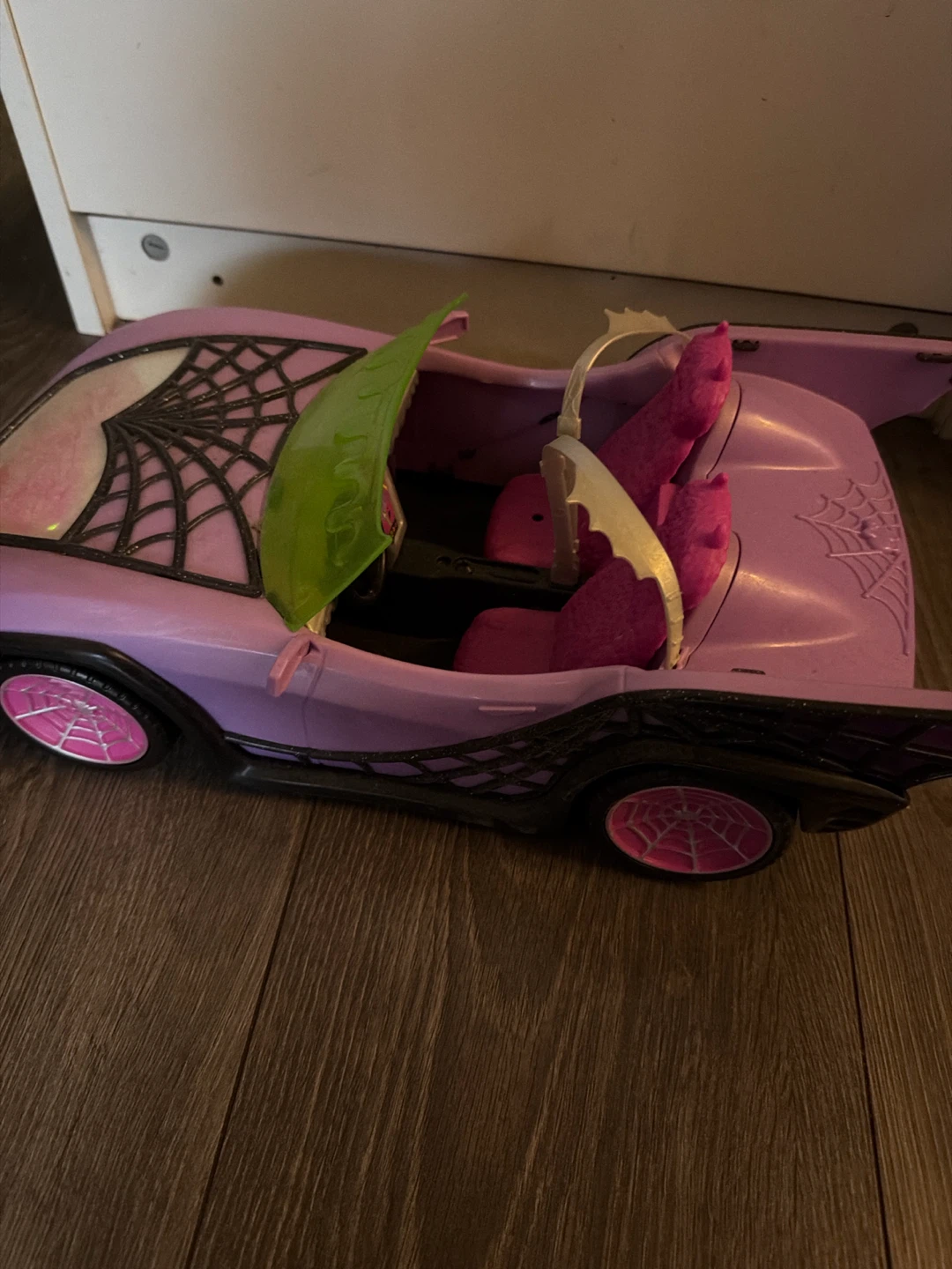 Monster High Roadster Toy Car 🏈