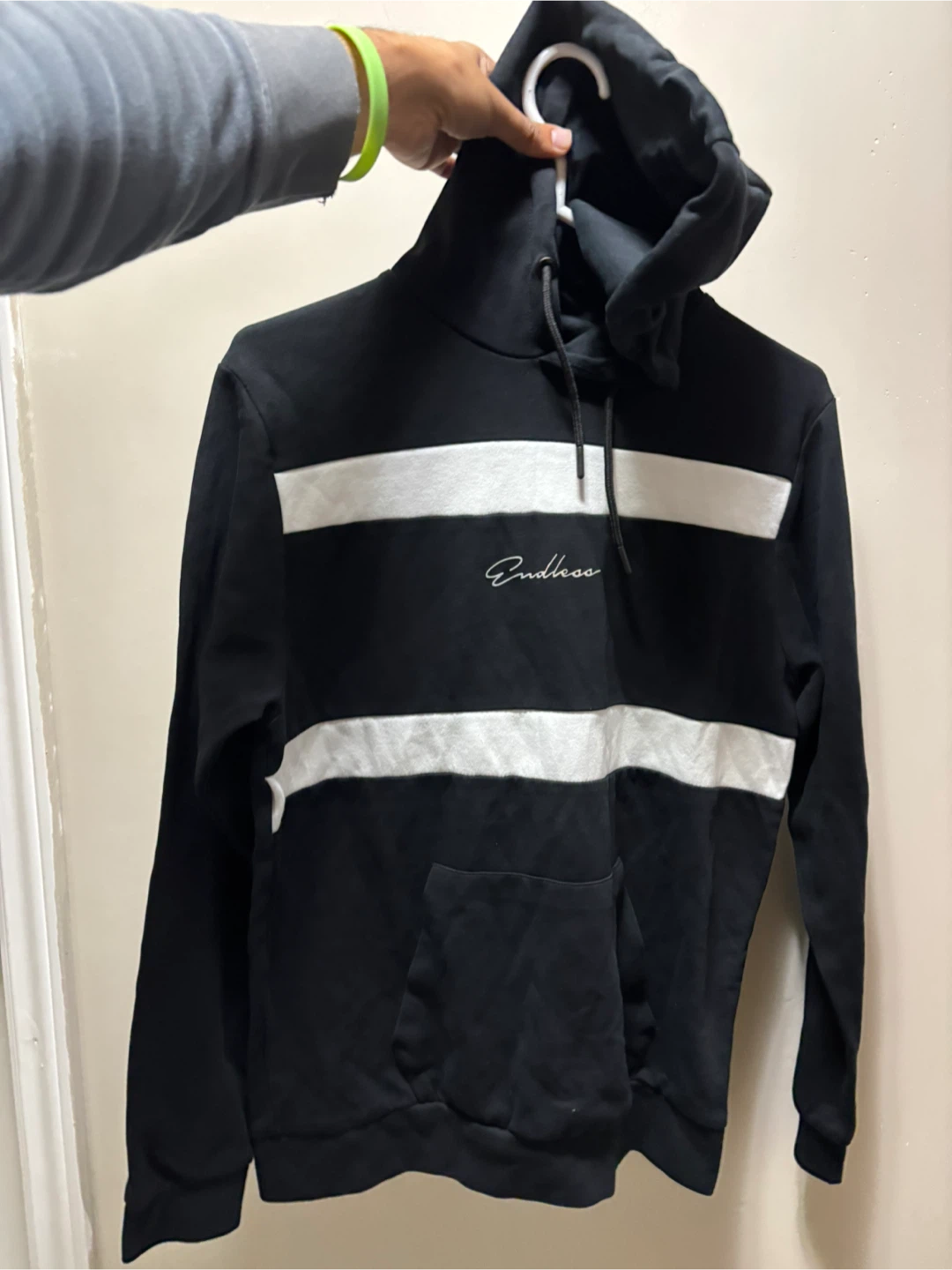 Endless black and white hoodie - photo 2