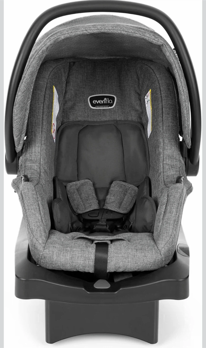 Evenflo infant car seat with JJ Cole bundleme
