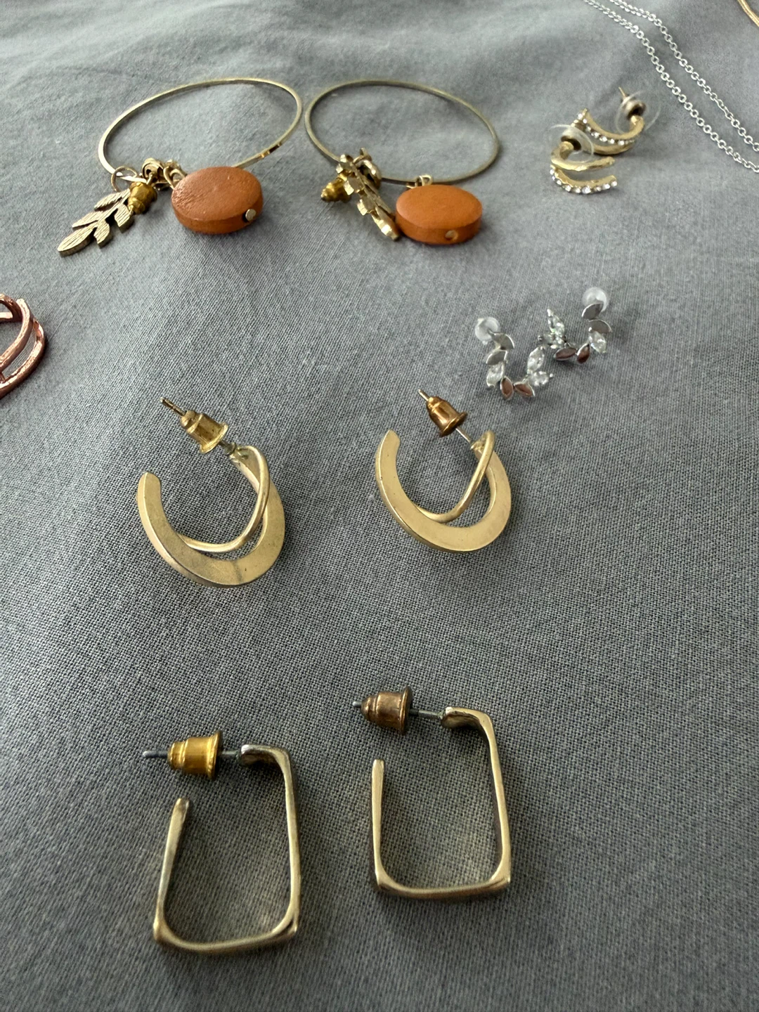 Assorted Jewellery Collection - photo 3