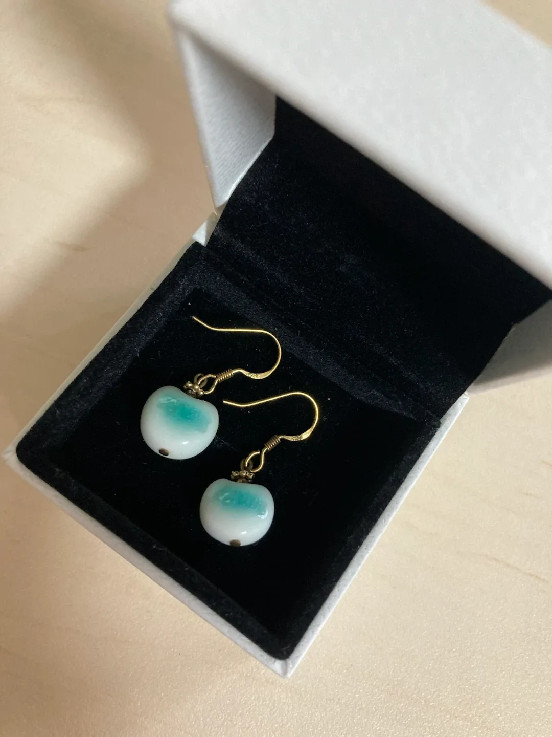 White and Teal Apple Earrings 🏈 - photo 2