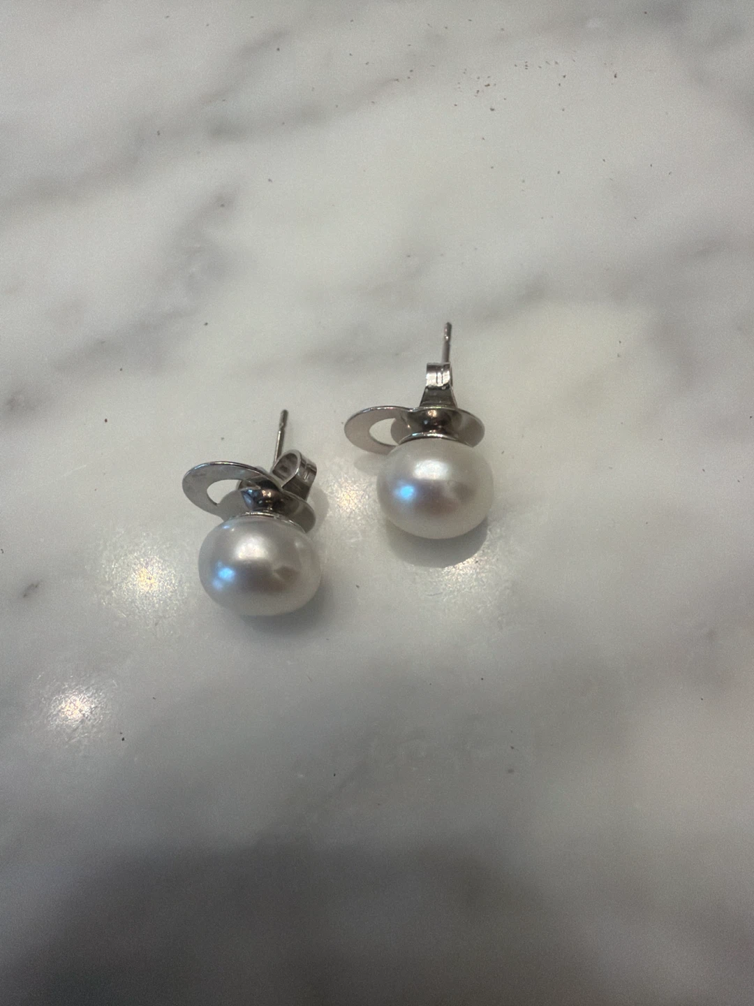 Pearl Stud Earrings - never worn!