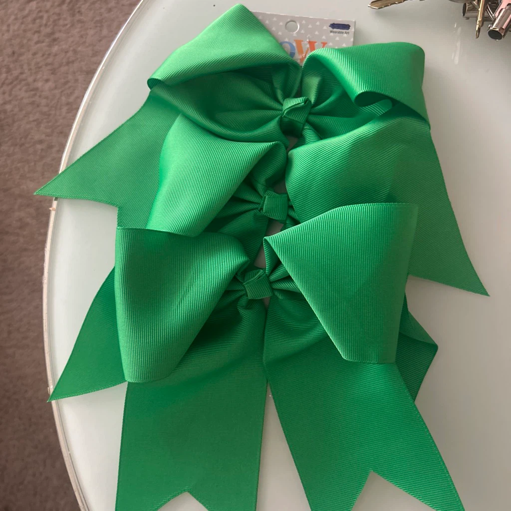 Green Cheer Bows 🏈