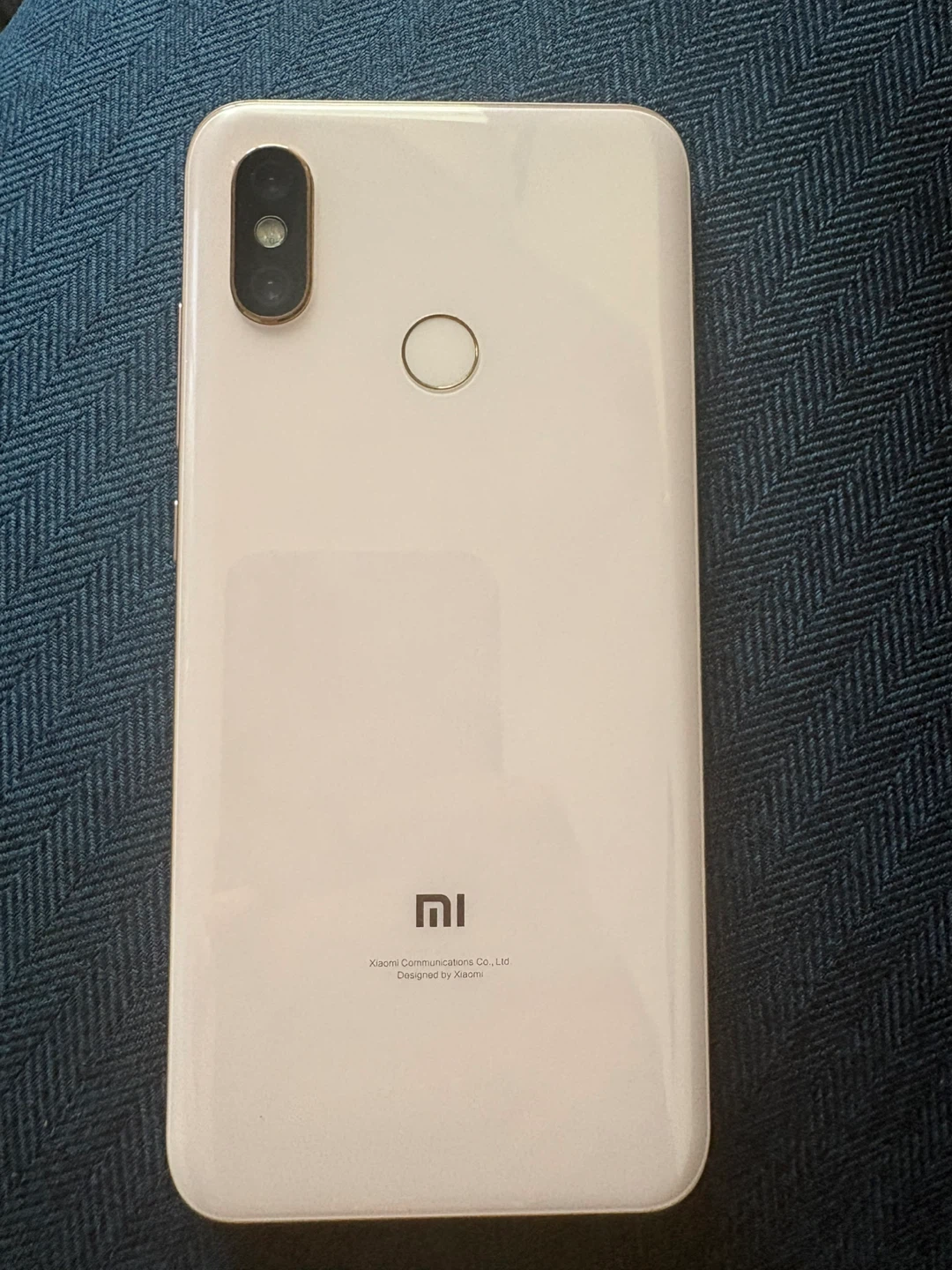 Xiaomi Mi 8 128GB Smartphone- as is - photo 2