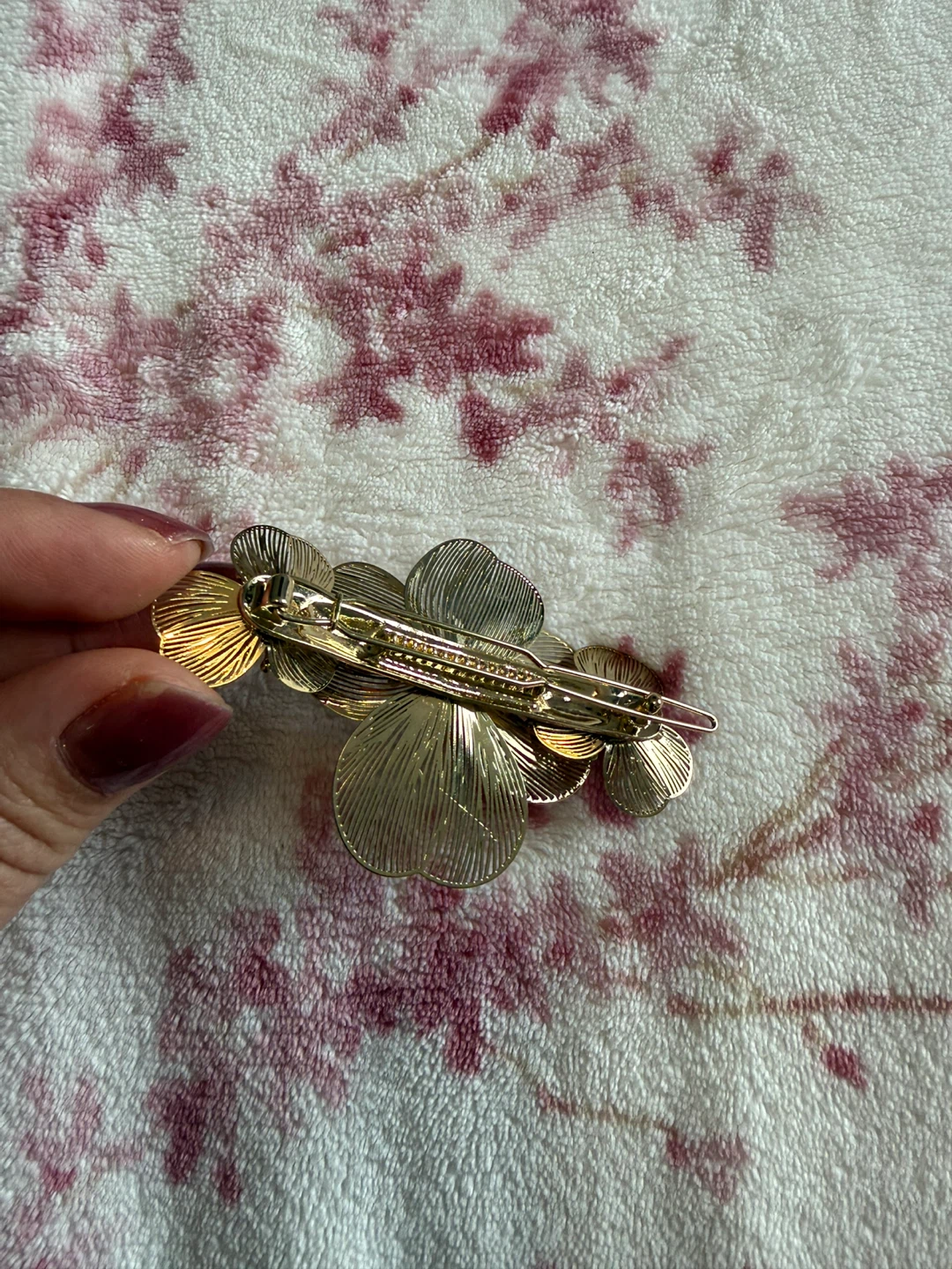 Gold-tone flower hair clip 🏈 - photo 2
