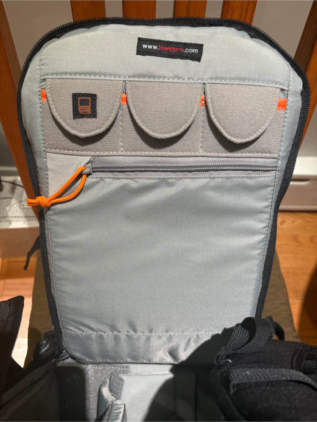 Lowepro camera backpack - photo 5