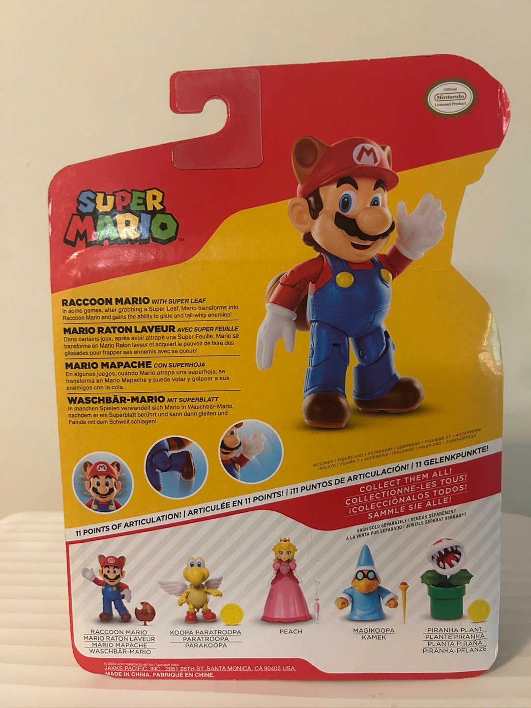 Super Mario Raccoon Mario Figure 🏈 - photo 2