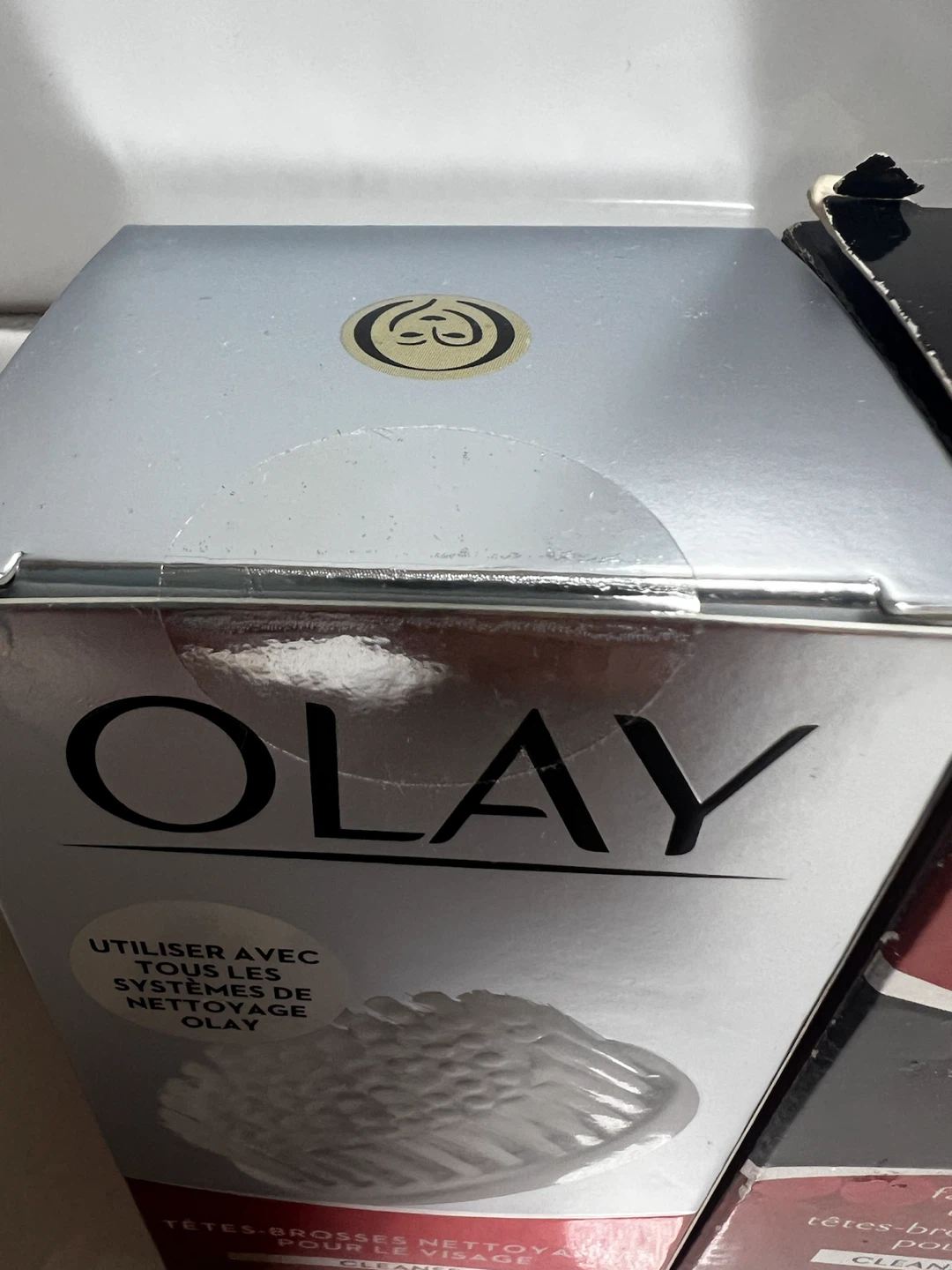 NEW Olay Regenerist Facial Cleansing Brush Heads - photo 2