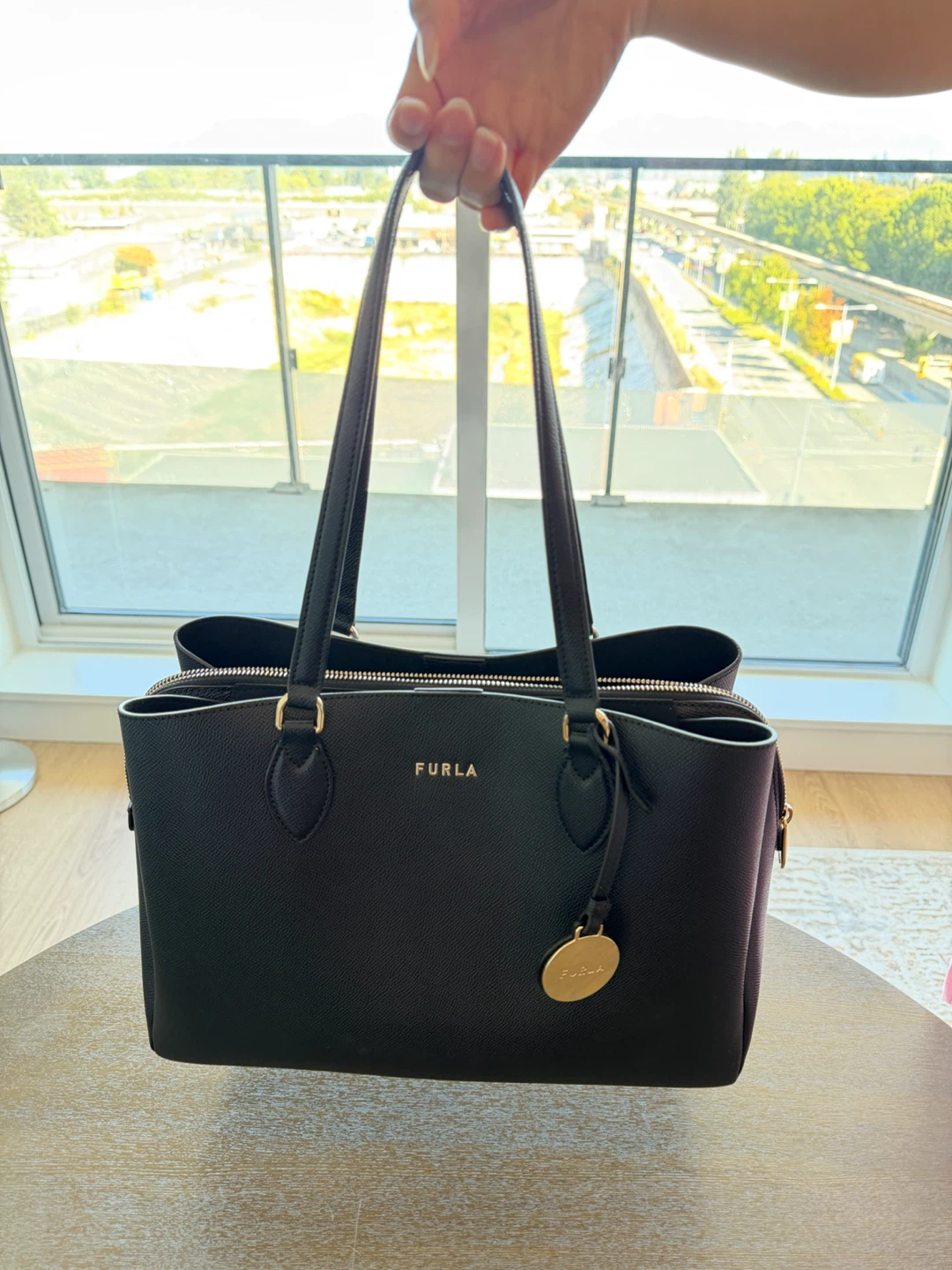 Black textured leather Furla Minerva Tote Bag - photo 2