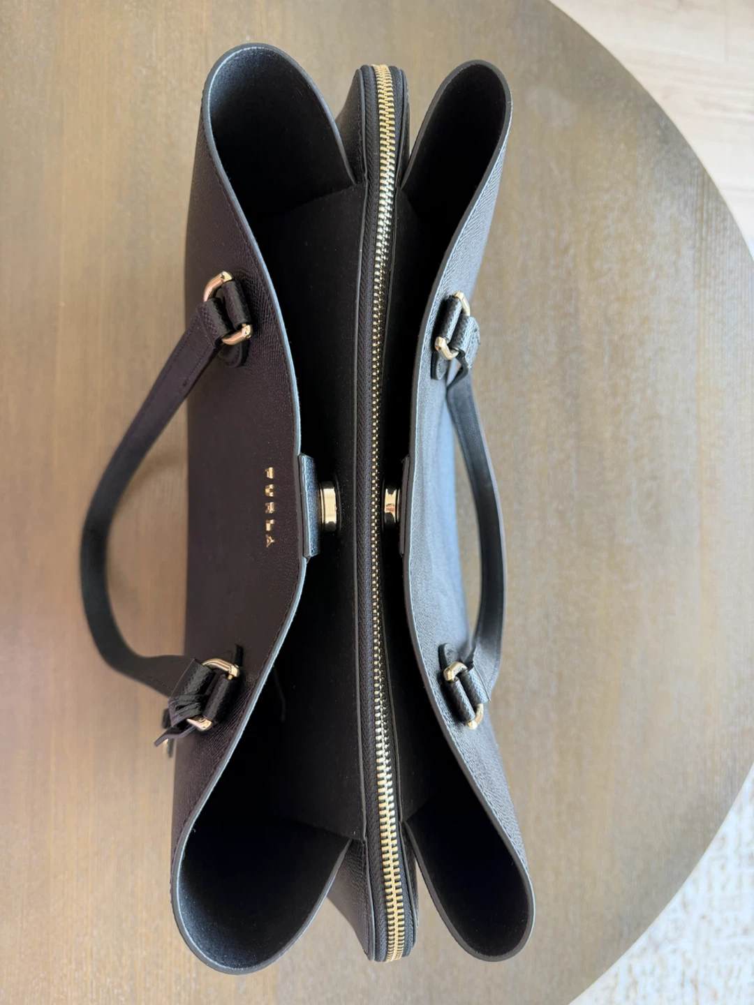 Black textured leather Furla Minerva Tote Bag - photo 4