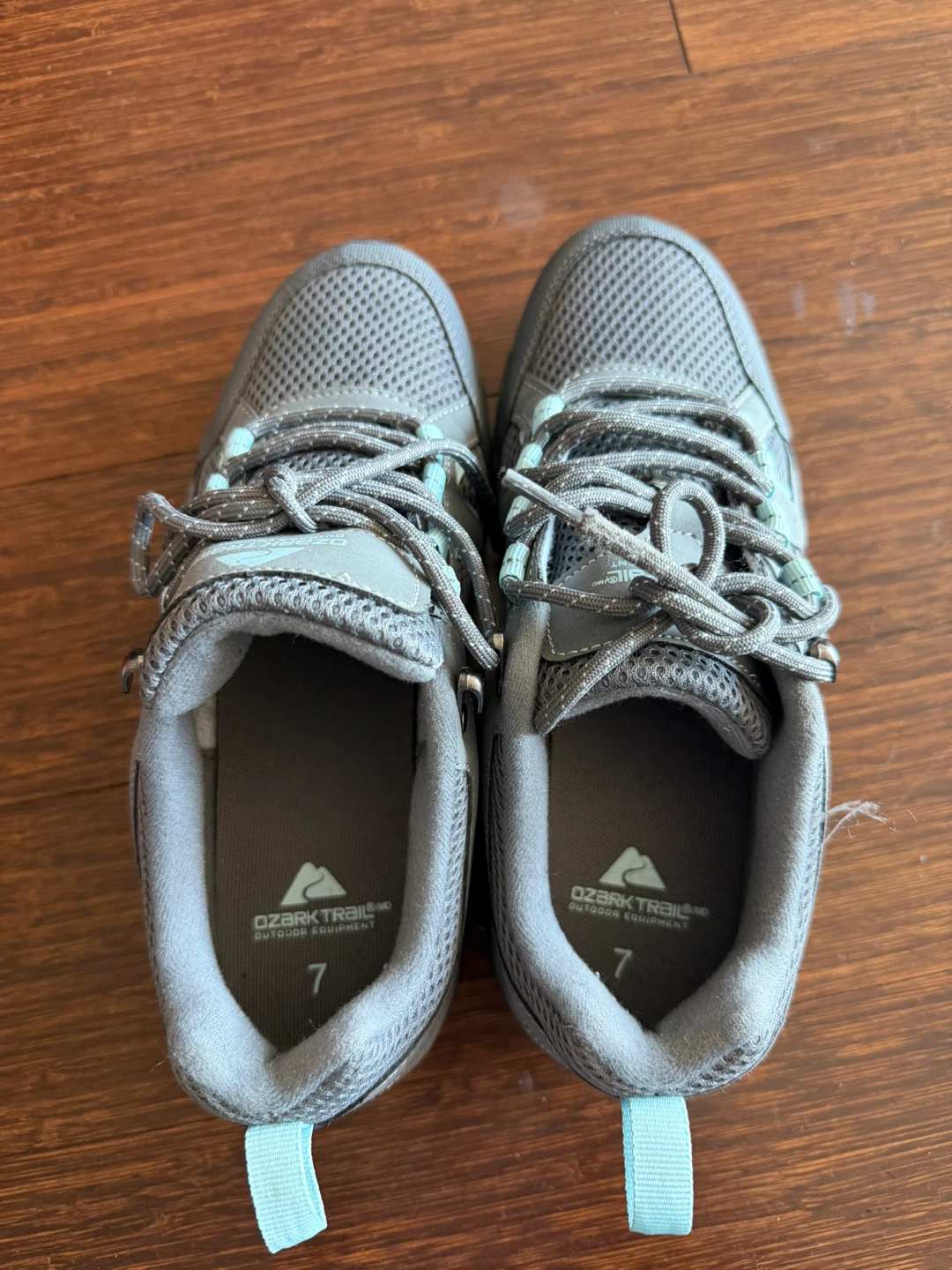 Ozark Trail Women's Hiking Shoes Size 7 🏈