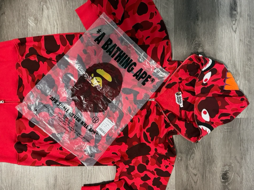 A Bathing Ape Red Camo Shark Hoodie - photo 3